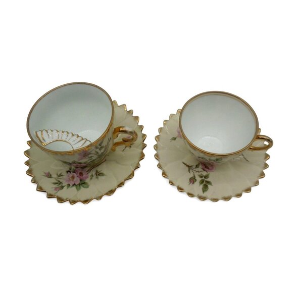 MOUSTACHE and Tea CUP with SAUCERS Delicate Floral Set with Gold Trim Vintage - Picture 4 of 15